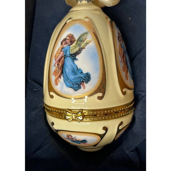 Mr. Christmas Musical Egg Shaped Angel Yellow Ornament Valerie Parr Hill - Picture 2 of 6